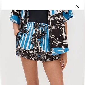 Seven Wonders Adeline short